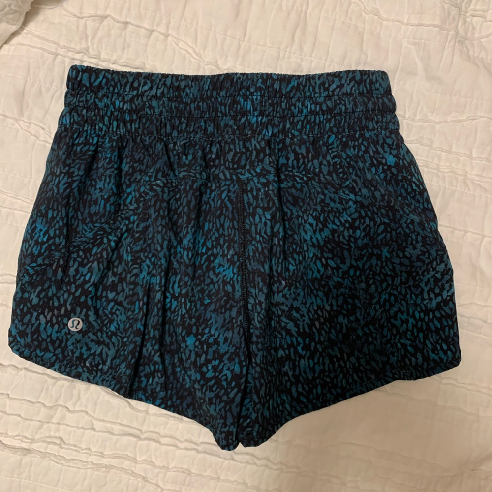 Lululemon tracker short